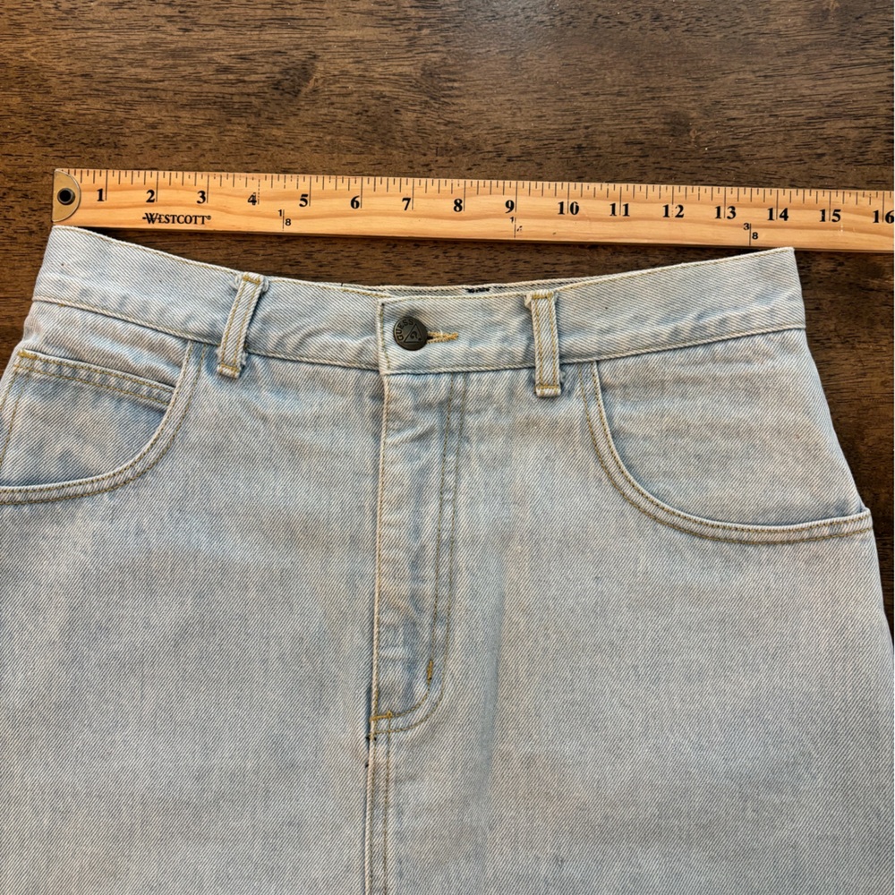 Vintage Guess Denim Skirt size 31 - Picture 3 of 6